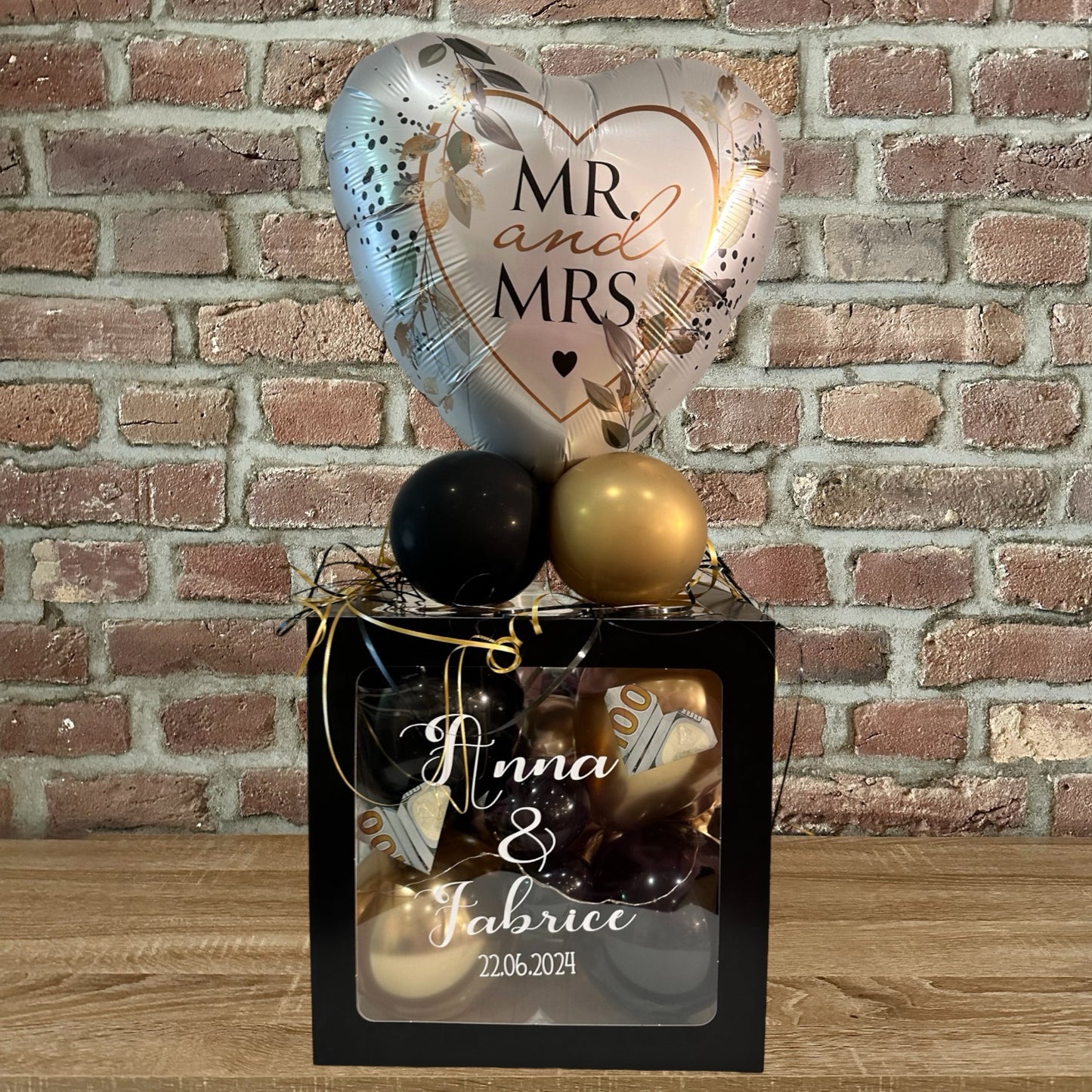 Ballonbox Hochzeit - Geldgeschenk - "Mr & Mrs Herz"