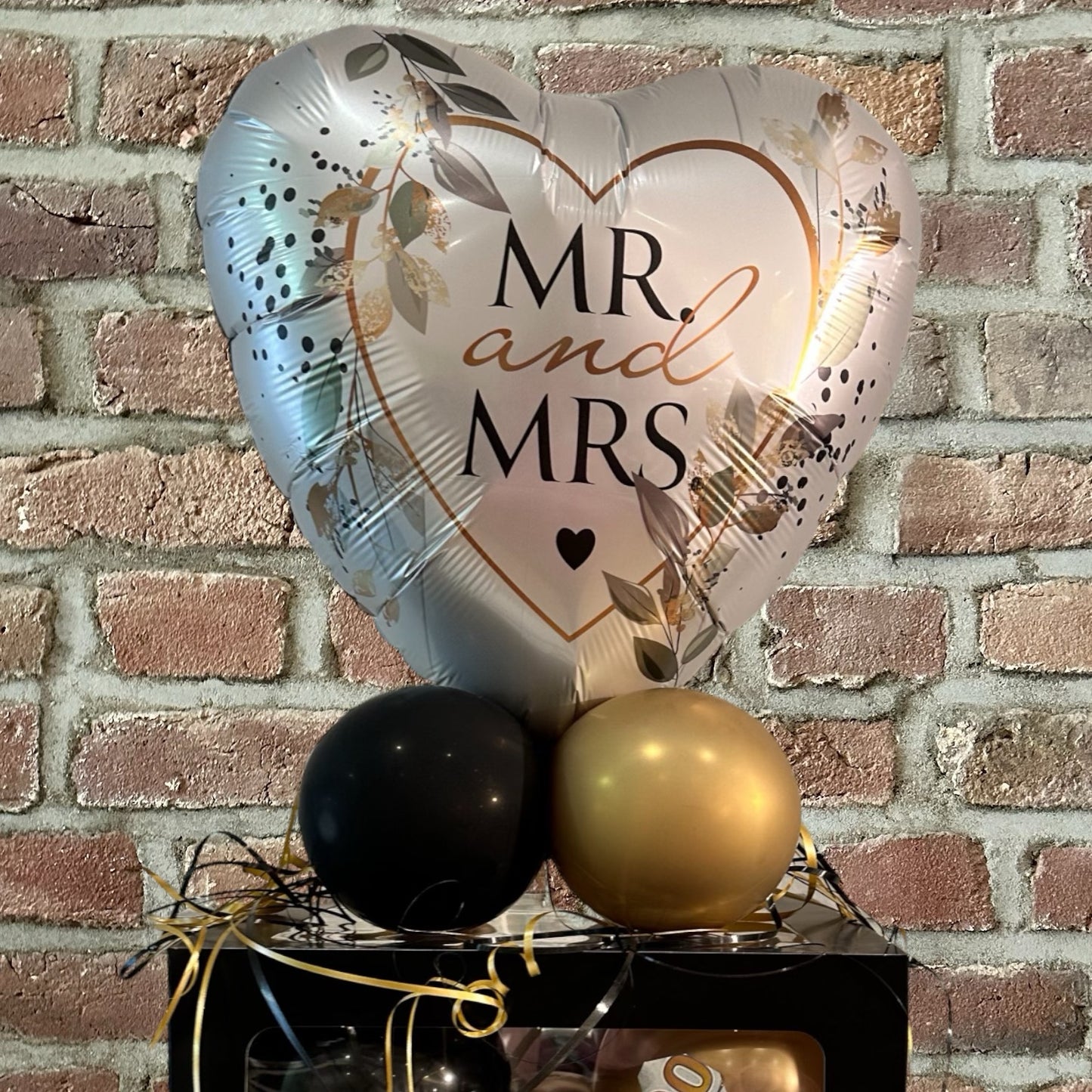 Ballonbox Hochzeit - Geldgeschenk - "Mr & Mrs Herz"