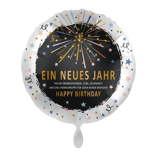 Folienballon zum Geburtstag mit der Aufschrift "Ein neues Jahr - Voller Überraschungen, Liebe, Gesundheit und eine Sternschnuppe für jeden deiner Wünsche - Happy Birthday" Dieser Ballon eignet sich für die besten Wünsche an das Geburtstagskind mit einem kleinen Feuerwerk und süßen Verzierungen, wirkt der Ballon besonders schön.&nbsp;  Mit diesem Ballon machen sie sicher jedem eine Freude.&nbsp;  Kann mit Helium und luftgefüllt werden, besitzt ein Automatisches Schließventil.&nbsp;